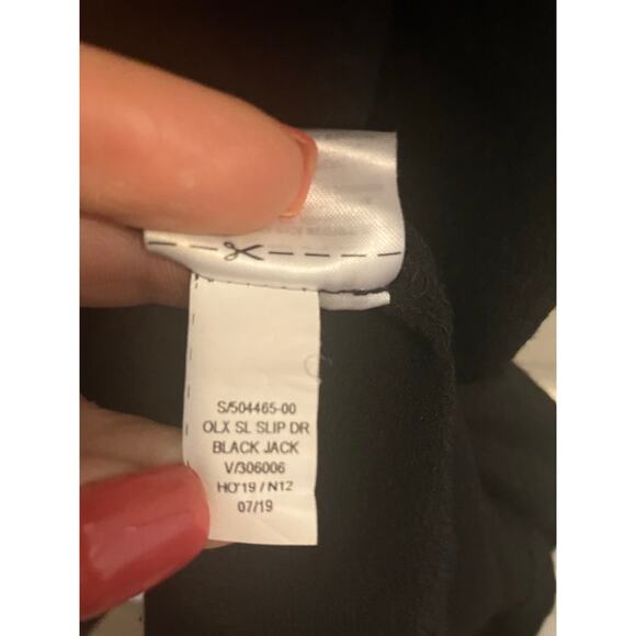 OLD NAVY Midi Cami Slip Dress in Black Crepe Size Medium M MINIMALIST CASUAL - Picture 3 of 5